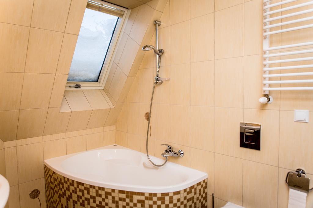Zacisza Tetmajera Apartment *